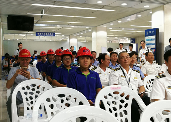 抢修遭台风重创的九洲港口岸,AGGAME·(中国区)义不容辞! 抢修遭台风重创的九洲港口岸,AGGAME·(中国区)义不容辞!